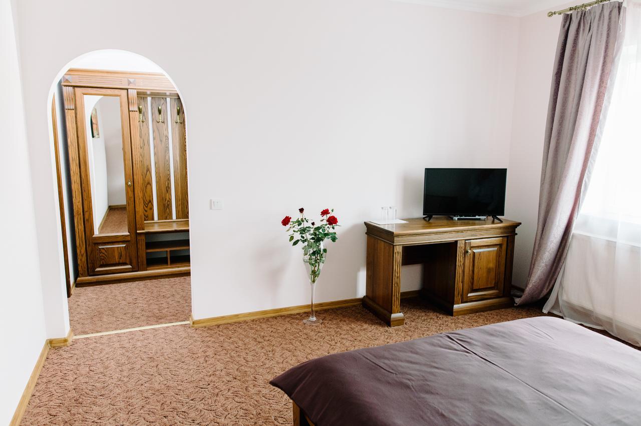 Hotel Korona Kolybayevka Dış mekan fotoğraf