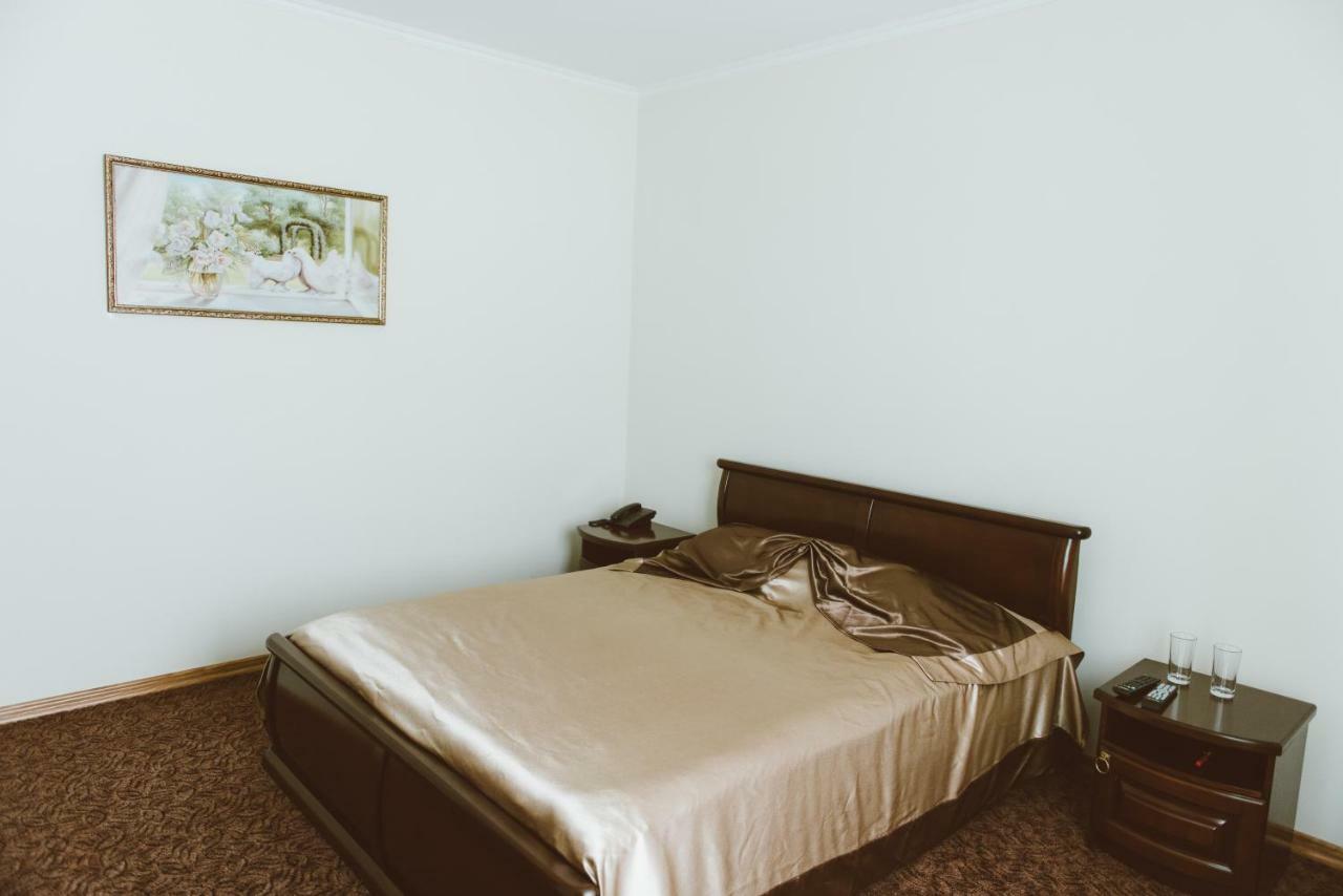 Hotel Korona Kolybayevka Dış mekan fotoğraf