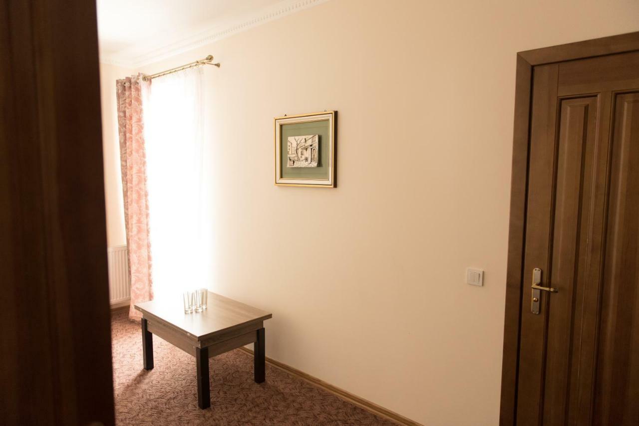 Hotel Korona Kolybayevka Dış mekan fotoğraf